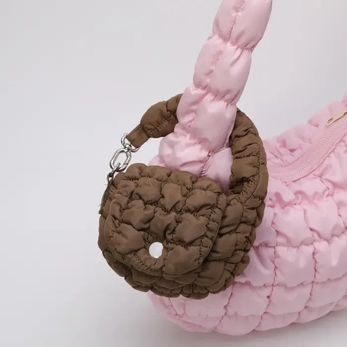 Mini sac nuage plissé de couleur unie