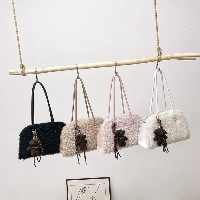 Sac à main en laine d'agneau de luxe pour femme