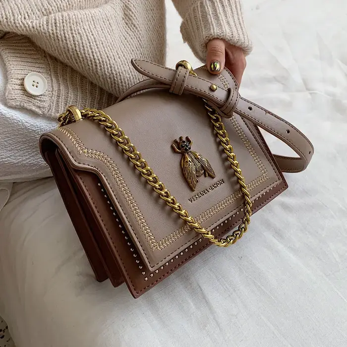 CGCBAG marque de luxe femmes sac à main 2024 nouveau rétro abeille femme sac à bandoulière Simple ha