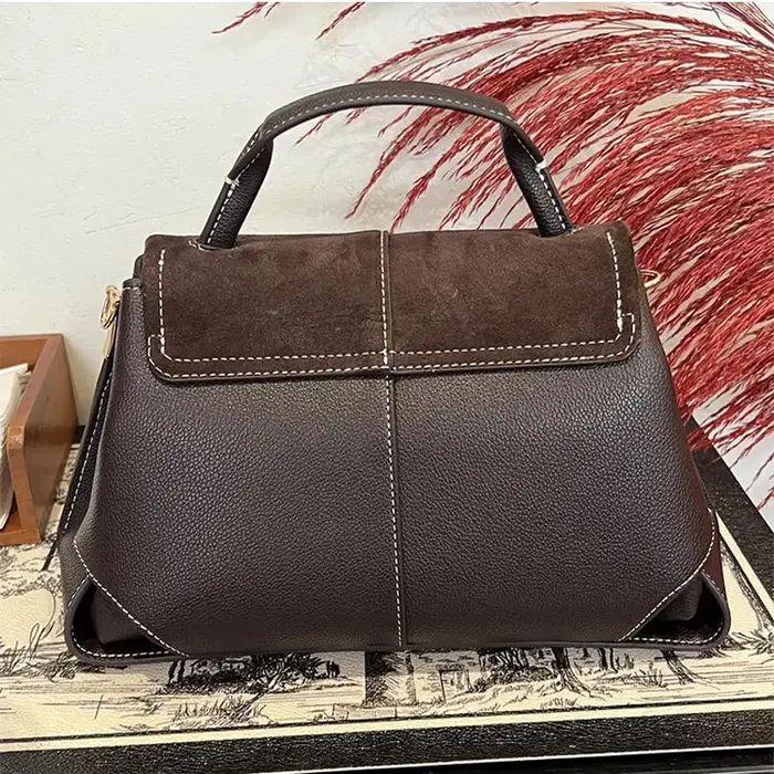 Sac à bandoulière de marque de luxe