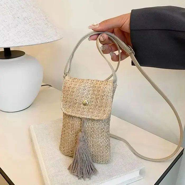 Sac à main en paille tressée tendance