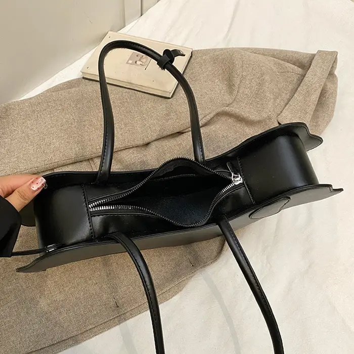 Sac à bandoulière teckel tridimensionnel en cuir PU