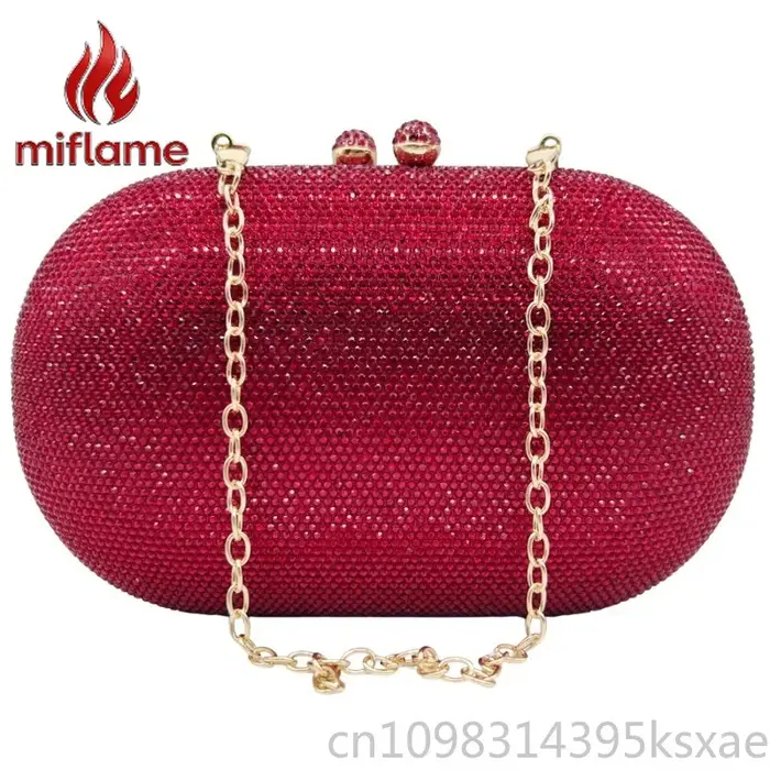 Pochette de soirée en cristal et strass avec chaîne