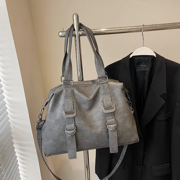 Vintage femmes sacs à bandoulière nouveau Simple dames trajet sac fourre-tout de haute qualité en cuir PU femme sous