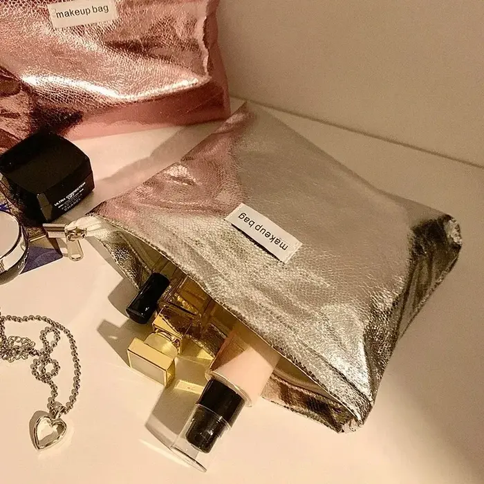 Pochette à paillettes brillantes