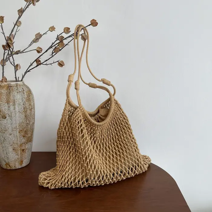 Sac fourre-tout vintage en crochet fait main grande capacité, design ajouré en maille pour vacances