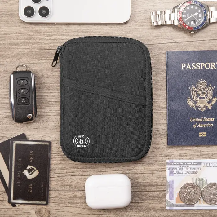 Pochette pour passeport