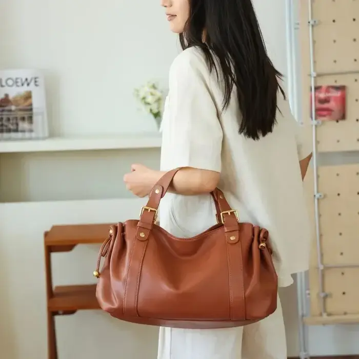 Sac à main de créateur célèbre, grande capacité, tendance, avec bandoulière chaîne, confortable et portable, sac à fermeture éclair pour femme