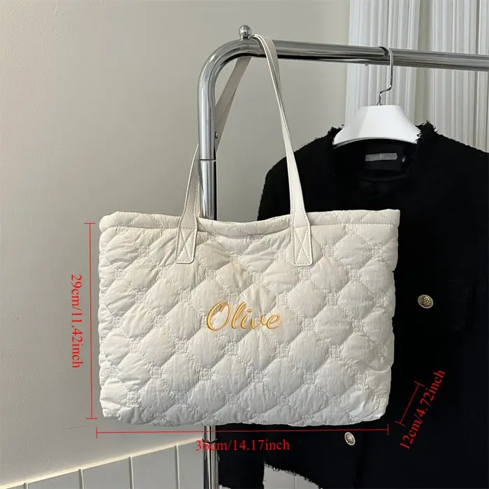 Sac fourre-tout matelassé personnalisé avec broderie pour femme