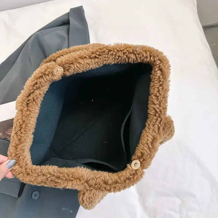 Sac de luxe en fausse fourrure pour femmes