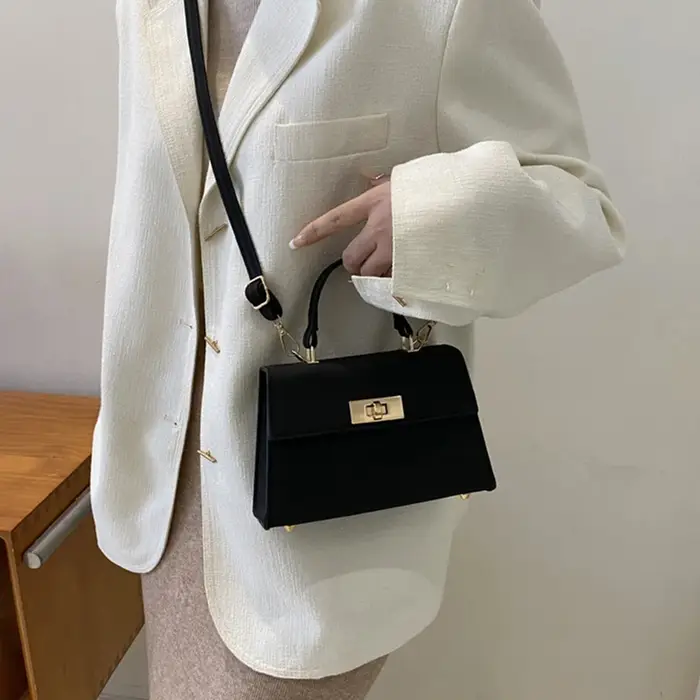 Sac à bandoulière tendance en cuir PU à carreaux