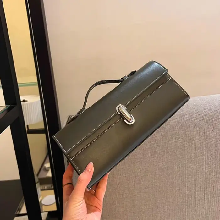 SAVETTE marque en cuir véritable petit sac carré rectangulaire Baguette fourre-tout femmes Simple sa