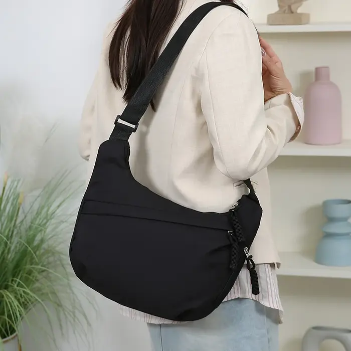 Sac à bandoulière à une épaule pour femmes