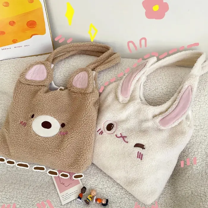 Sac fourre-tout en fausse laine d'agneau pour femme