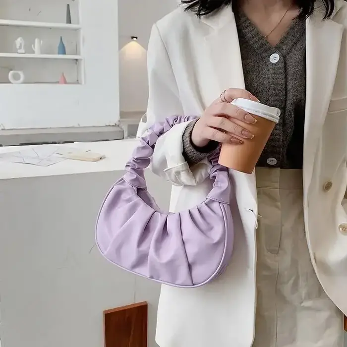 Sacs à main plissés en nuage pour femmes