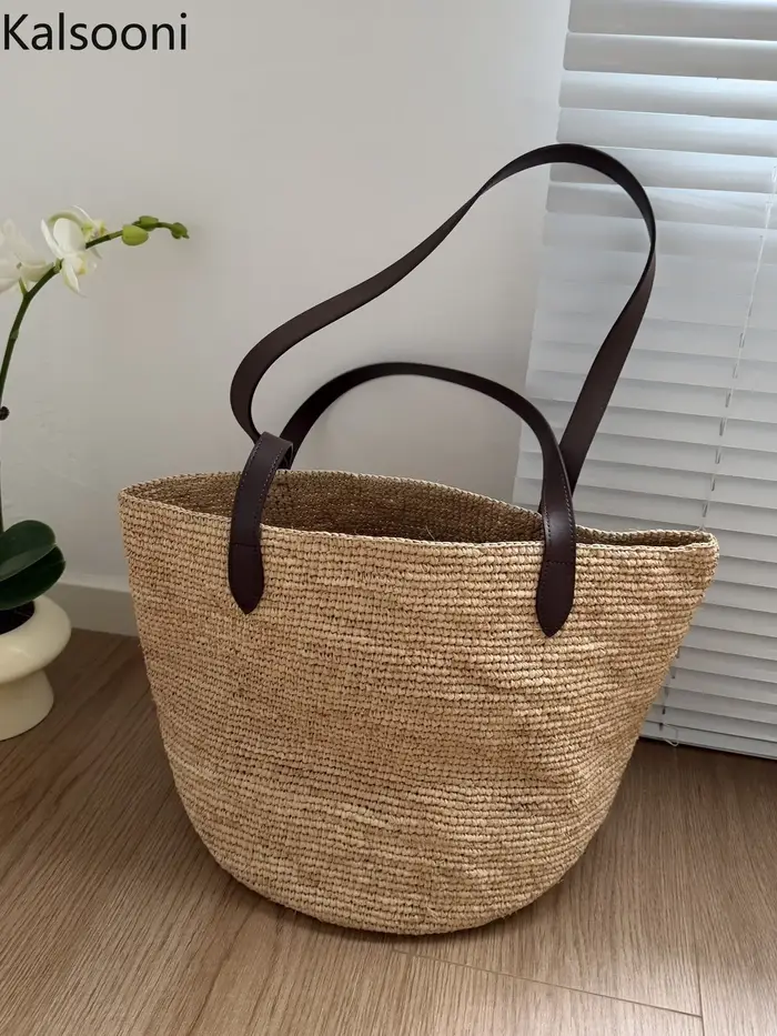 Sac fourre-tout en raphia tressé à la main pour femme