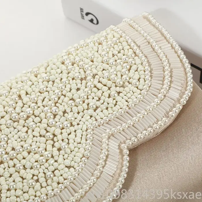 Pochette à perles élégante