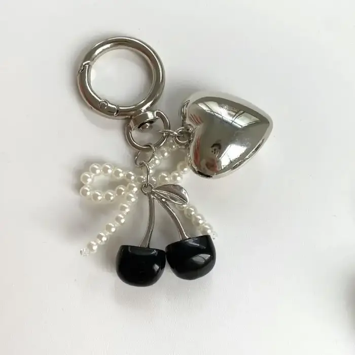 Breloque de sac en perles, nœud et cerise, accessoire de sac, porte-clés mignon, pendentif de sac él
