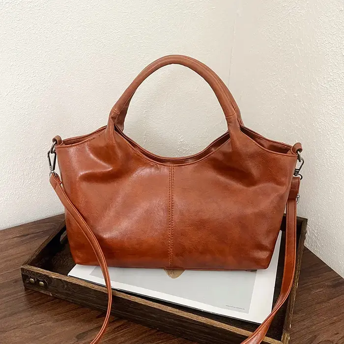 Sac fourre-tout en cuir souple pour femme