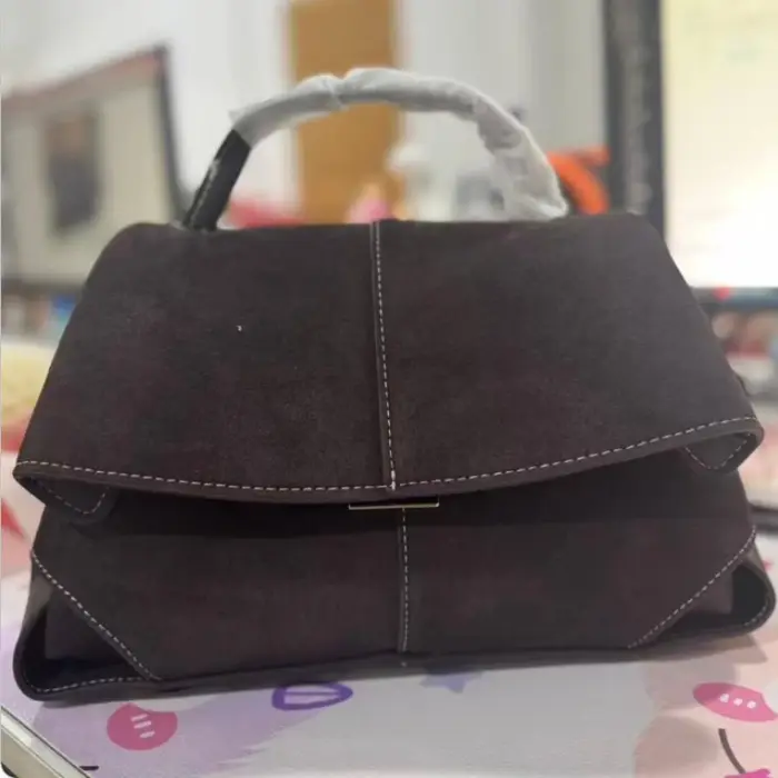 Sac à bandoulière de marque de luxe