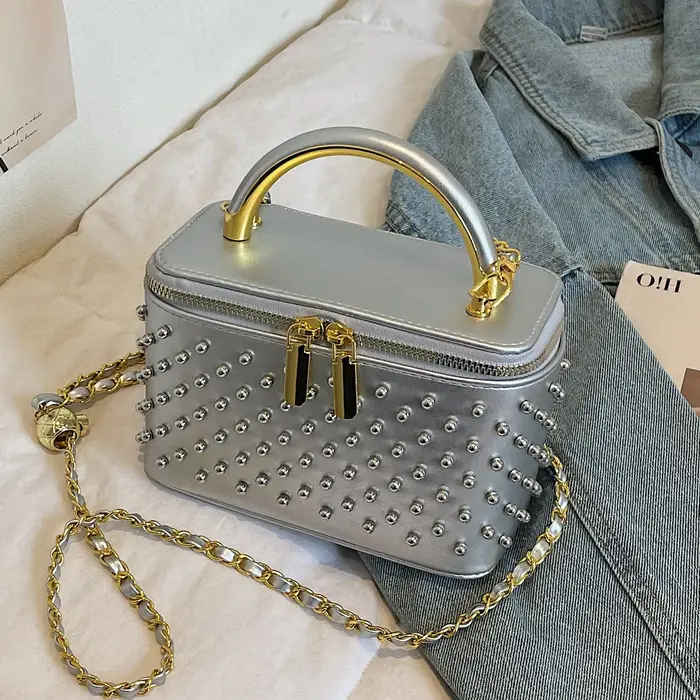 Sac à main élégant en perles pour femme