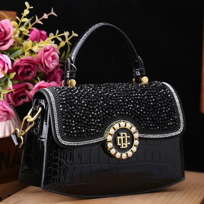 Sac à main motif crocodile pour femme