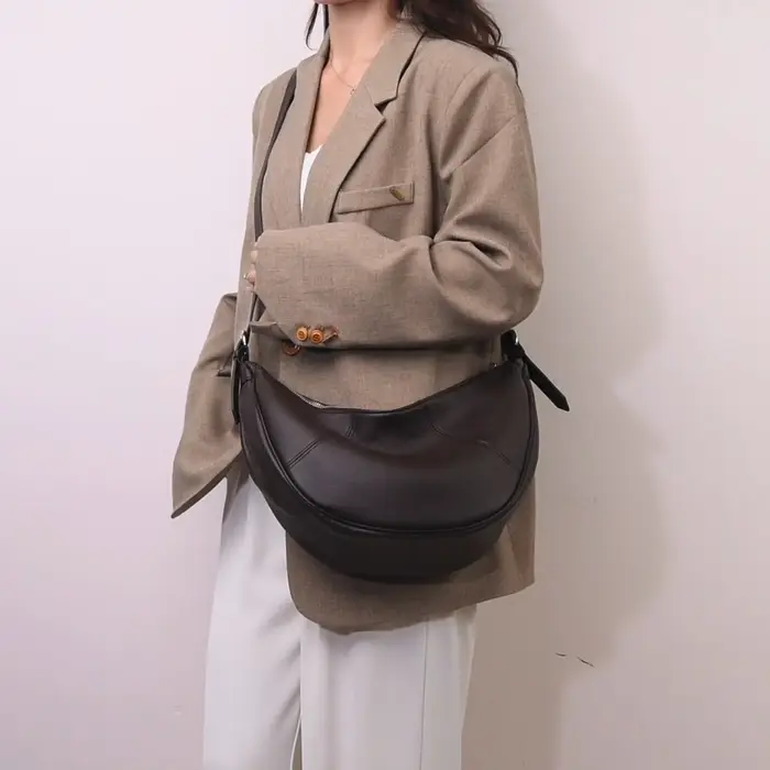 Sac à bandoulière pour femme en cuir véritable marron