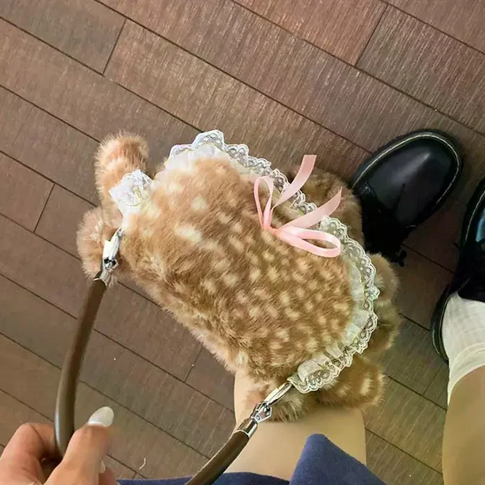 Sac à main en peluche Lolita