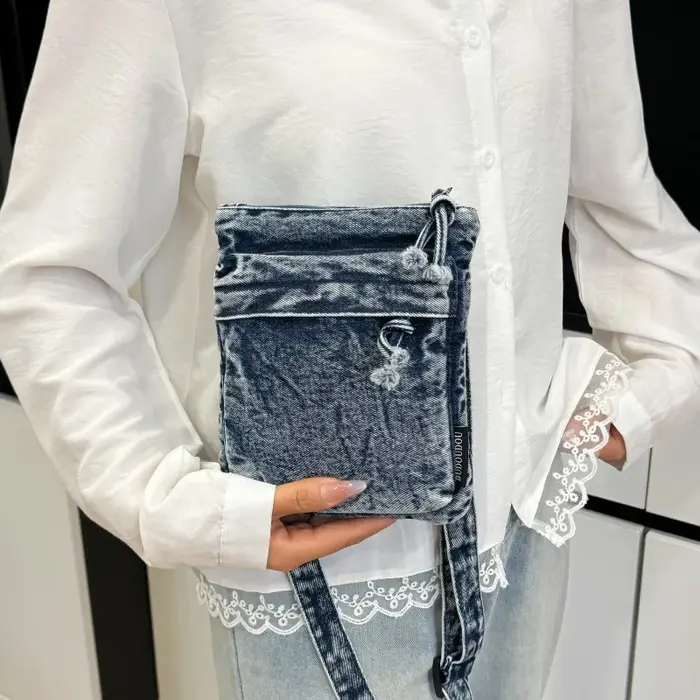 Mini sac à bandoulière en Denim japonais pour femmes, nouveau sac à bandoulière Sauqre de couleur unie, léger et polyvalent pour téléphone portable