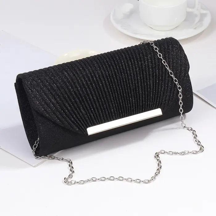 Pochette élégante à la mode