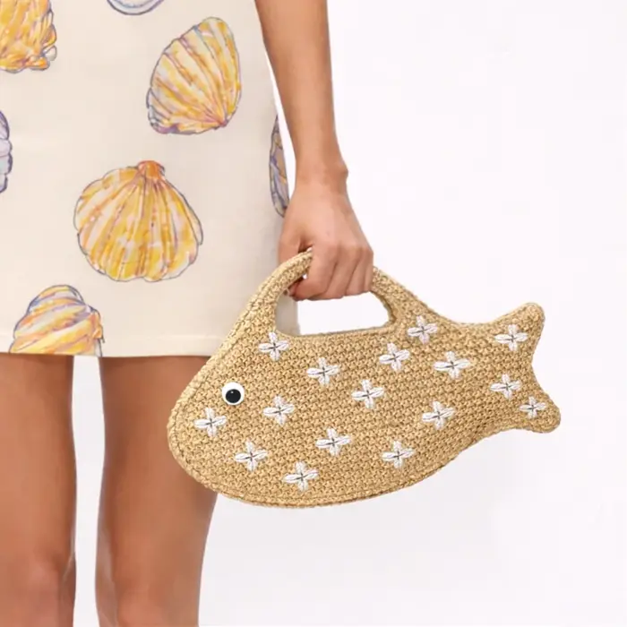 Sac en paille de raphia tressé
