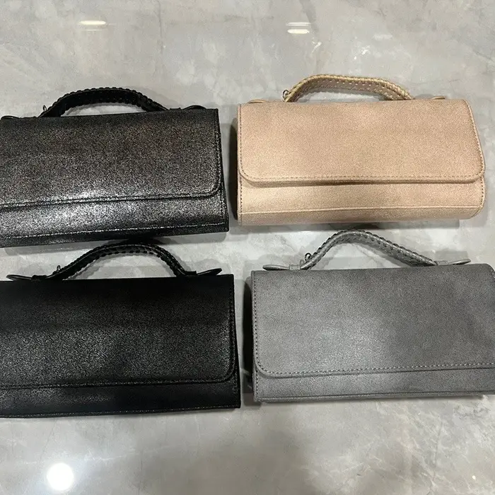 Sac à main en daim Stella pour femme, sac bandoulière à pois argentés, sac polyvalent à porter à la main, collection Printemps 2026, avec boucle magnétique souple