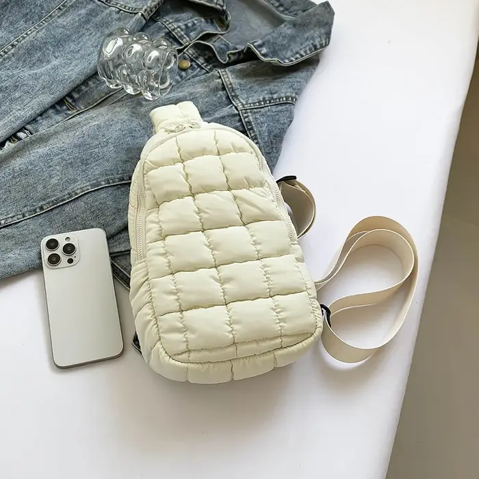 Nouveau sac de poitrine matelassé femmes mode nuage sac à bandoulière bouffant fronde sacs