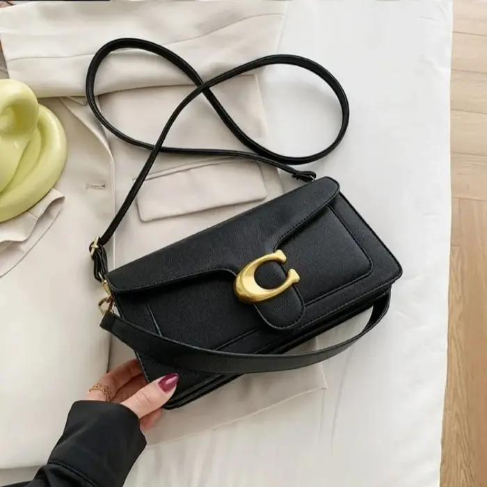 Sac à langer classique de luxe : élégant sac à bandoulière pour femme avec inspiration vintage et grande capacité de rangement