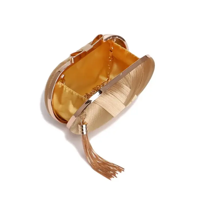 Pochette élégante pour femme avec pompon