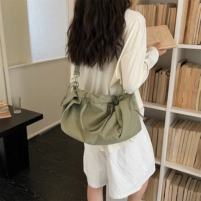 Sac de cours sac fourre tout femme sac cabas luxe Grands sacs à bandoulière seau à cordon de serrage pour femmes