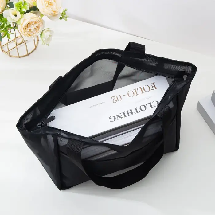 Sac à main en maille avec sac de rangement