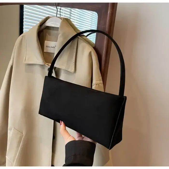 Sac à main français à la mode