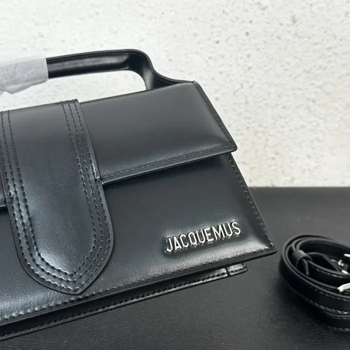 Sac à main au design unique – Couleurs vives