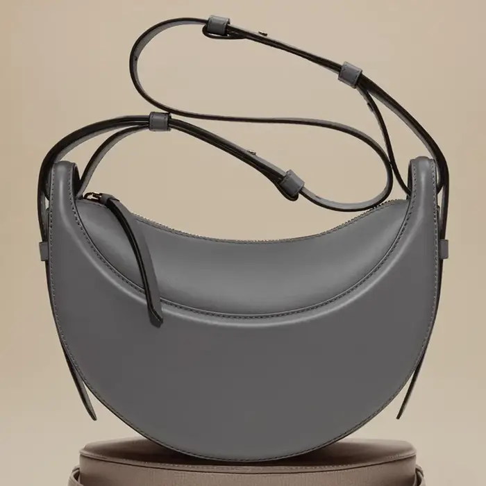 Sac à bandoulière en cuir pour femme, design de niche, avec fermeture éclair, sac bandoulière et sac