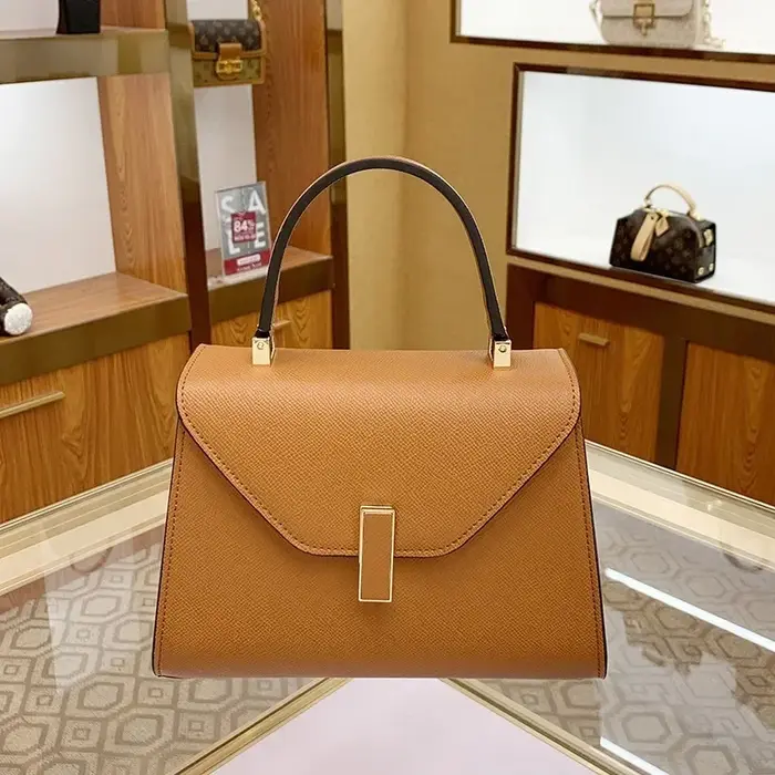 Nouveaux sacs pour femmes sacs à main de couleur unie atmosphérique sacs à main polyvalents dames dé