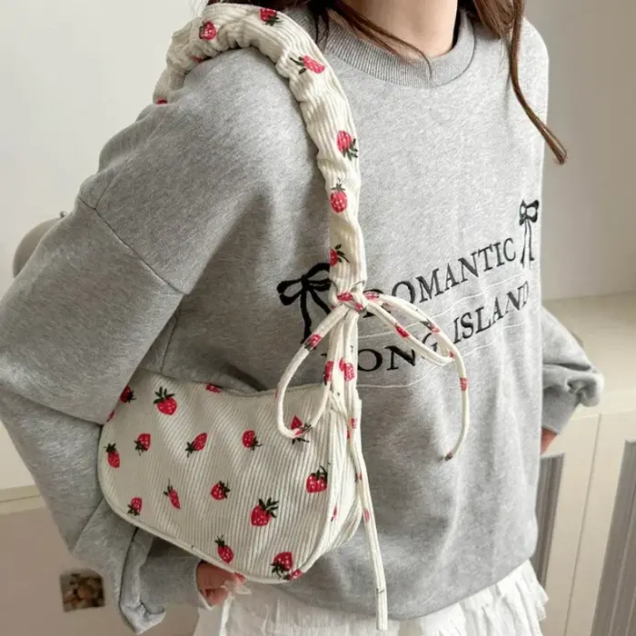 Petit sac sous les bras pour femmes