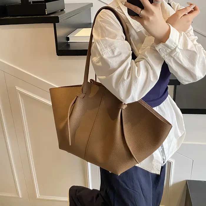 Sac à mains femme de luxe sacs fourre-tout