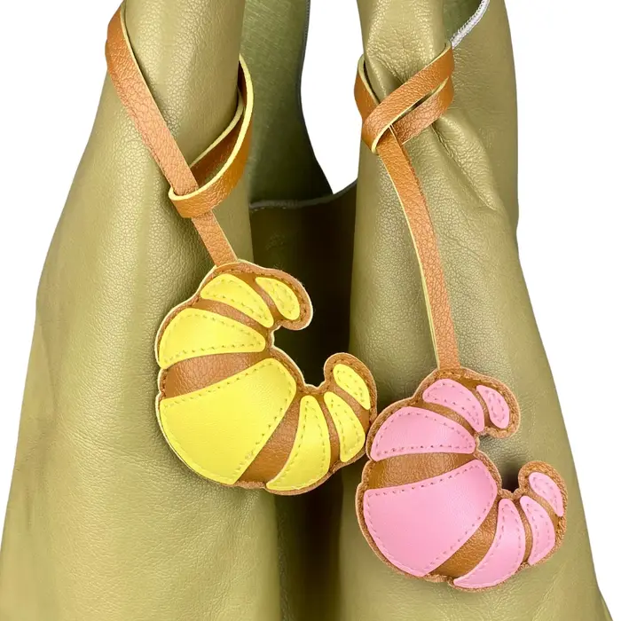 Breloque de sac croissant vibrante-un tableau de chic parisien en 6 couleurs appétissantes-cuir PU-cadeau idée pour femmes/enfants/accessoire de sac