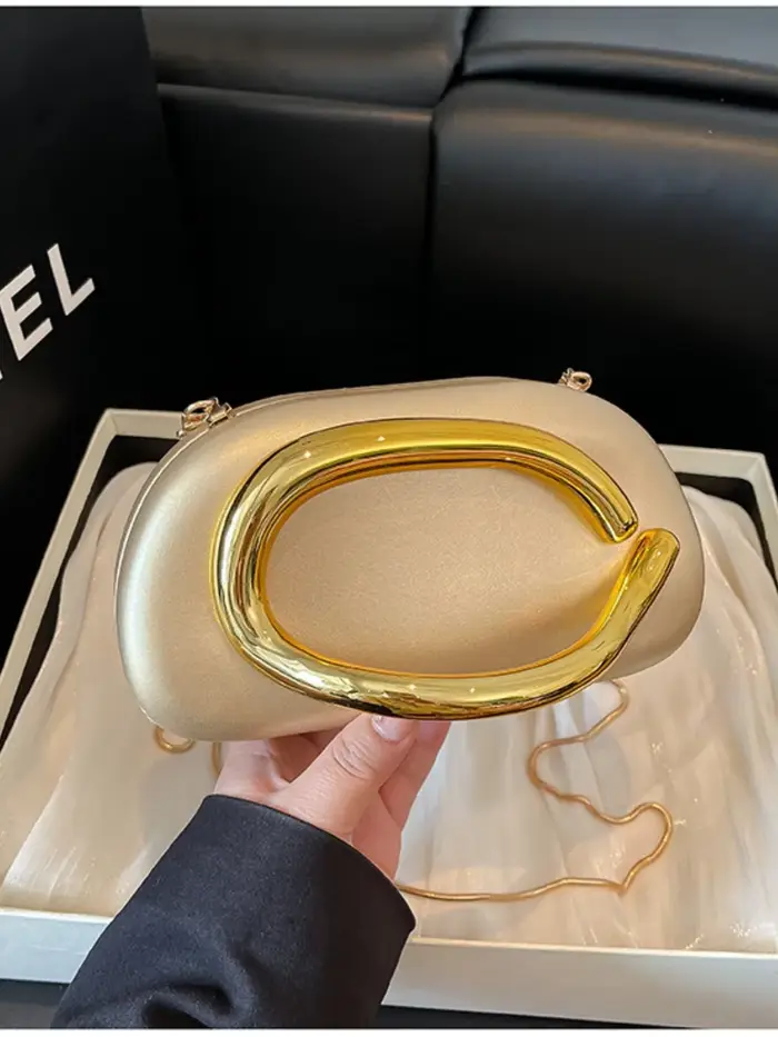 Sac à main élégant et tendance pour femme