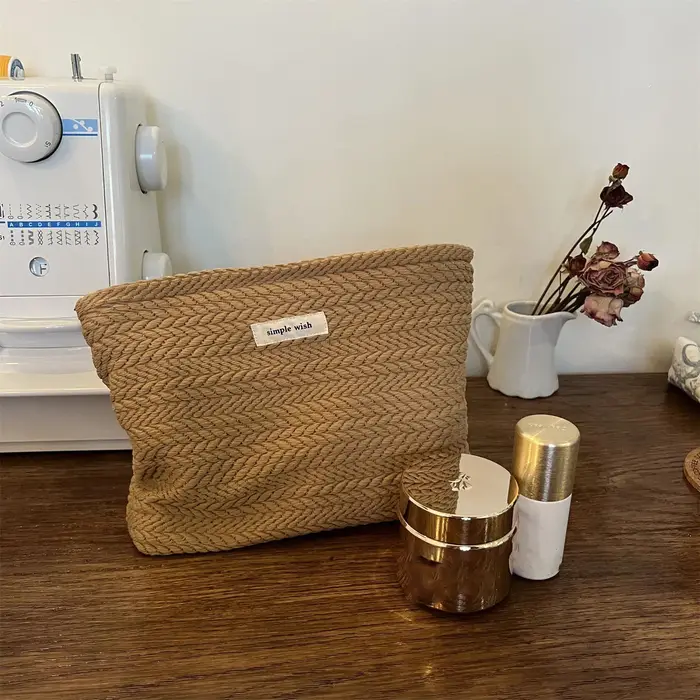Trousse de maquillage en coton tissé à la main – Pochette cosmétique au crochet artistique avec fermeture éclair