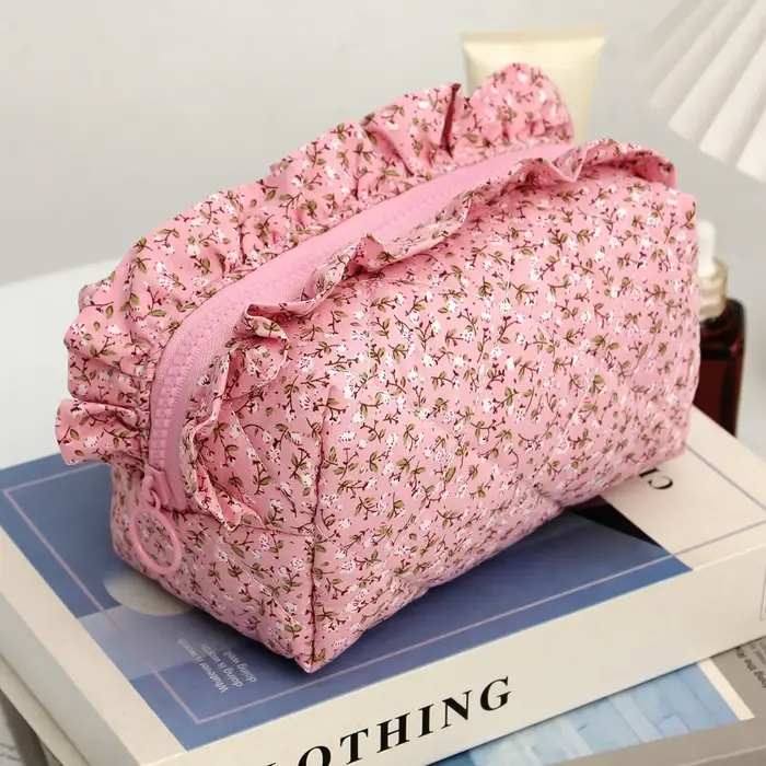 Trousse de maquillage en dentelle avec nœud