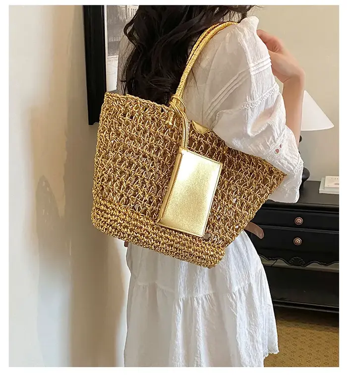 Sac fourre-tout en paille crocheté à la main