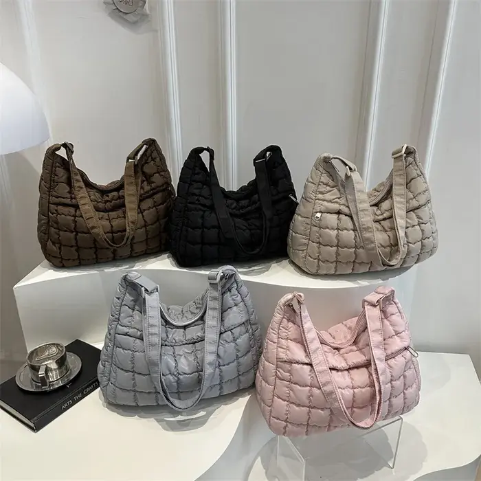 Nouveau sac à bandoulière matelassé pour femme