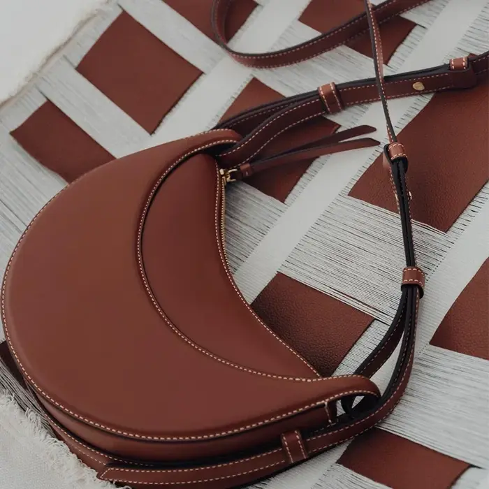 Sac à bandoulière en cuir véritable pour femme